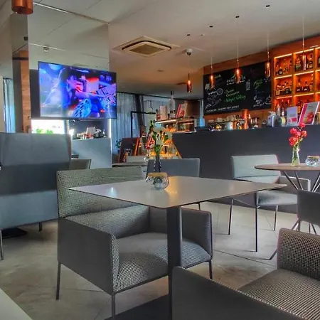 Apart - Czarna Gora & Spa Narty, Rowery, Wyciagi, Snieznik Appartement