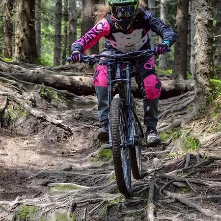 Apart - Czarna Gora & Spa Narty, Rowery, Wyciagi, Snieznik Appartement